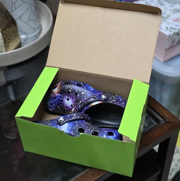 Purple Galaxy Crocs (Size 4) (Junior) - Picture 8 of 9